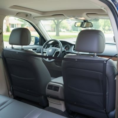 Filet pour chien pour voiture accroché deux bancs derriere